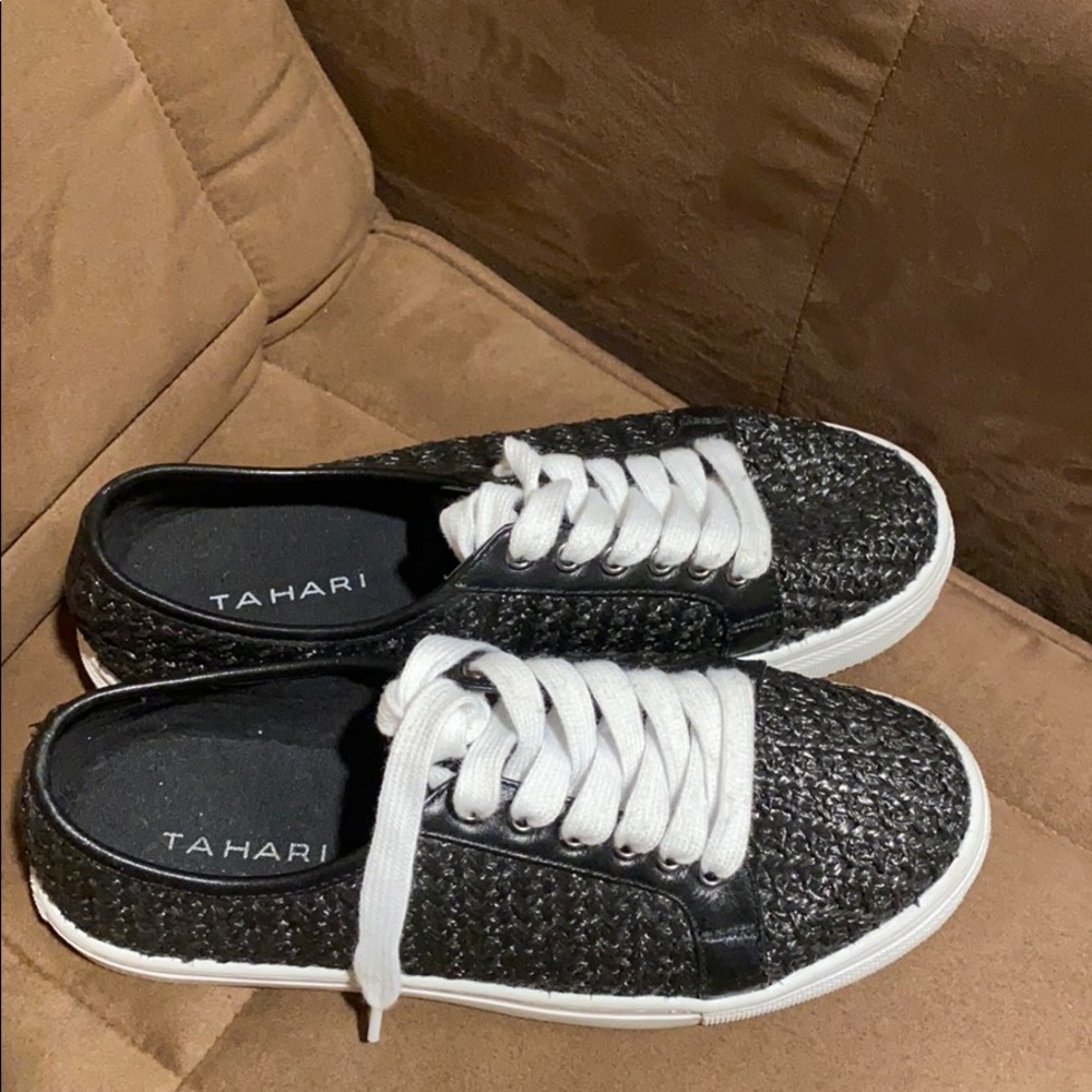 TAHARI sneakers - Picture 2 of 2